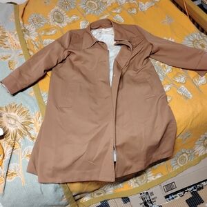 Women's Tan Trenchcoat Forecaster Of Boston Size 22 1/2